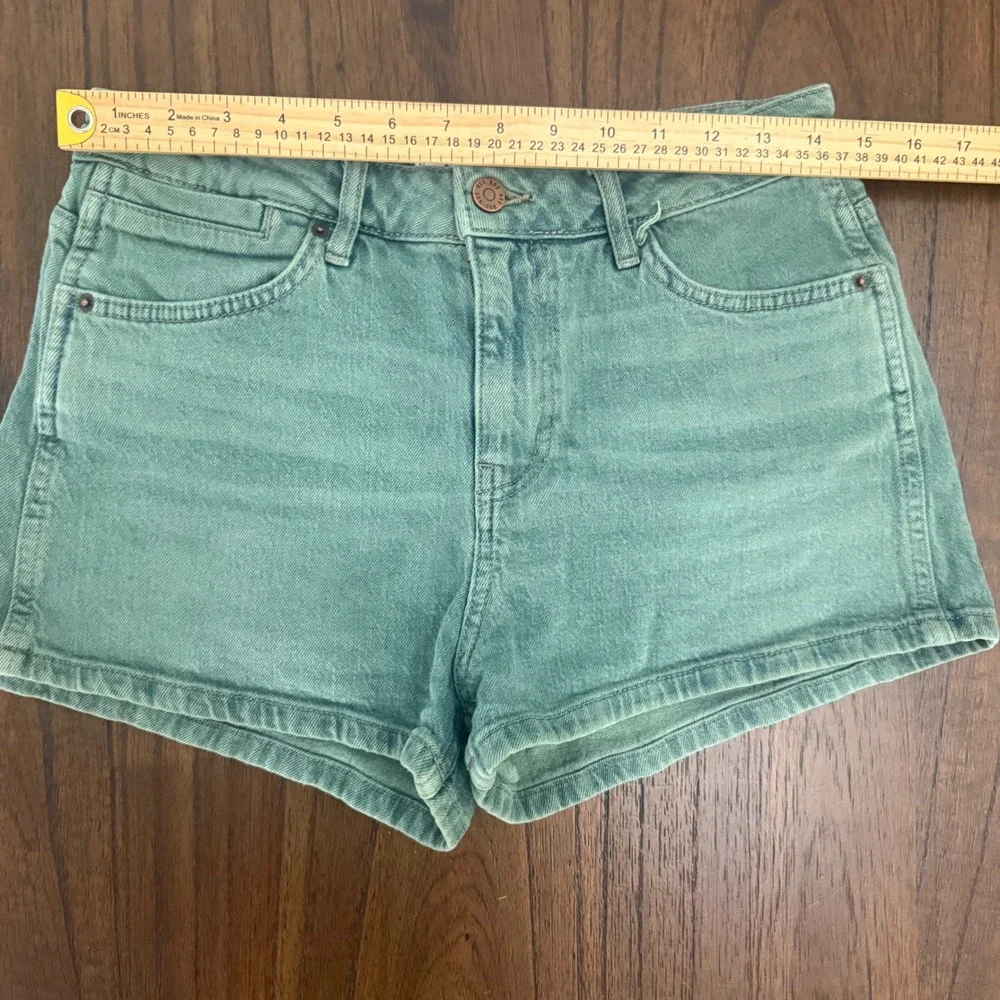 BDG Urban Outfitters Sage Green High Waisted Denim Shorts Women 29 Seafoam Green
